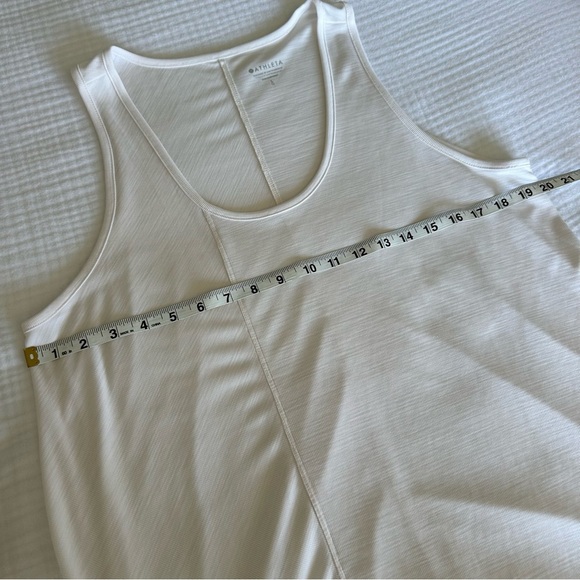 Athleta Relaxed Asymmetrical Drapey Split Hem Tank Tunic in Ivory, Large - Picture 8 of 11